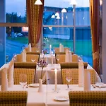 מלון Penz West