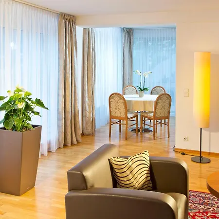 Penz West 4* İnnsbruck