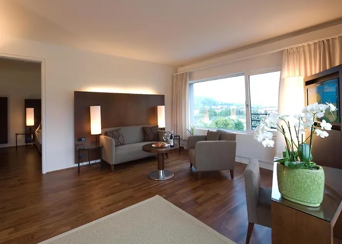 Готель Penz West 4*