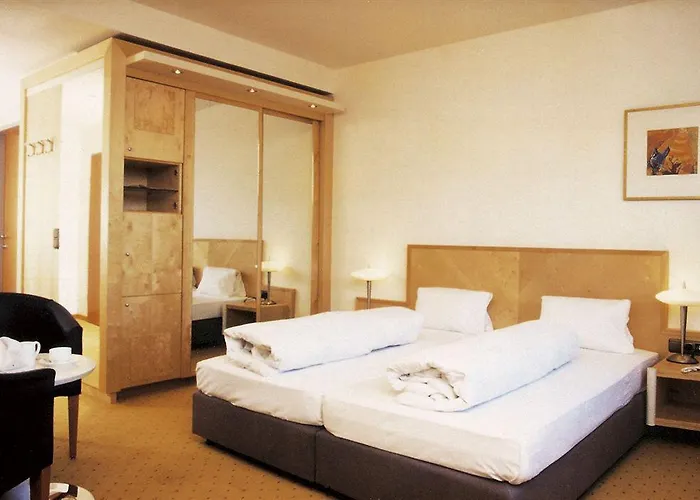 Penz West 4* İnnsbruck